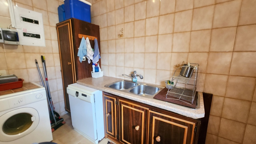 4 Bedroom Property for Sale in Doringkruin North West